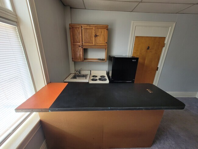 Foto del edificio - 341 Atwood St