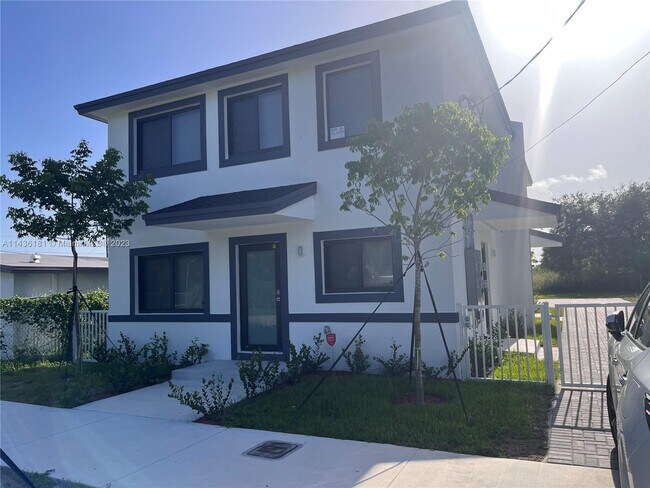 Foto del edificio - 21230 SW 119th Ave