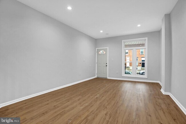 Foto del edificio - 2232 W Fayette St