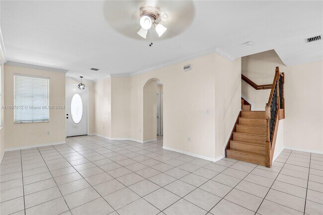 Building Photo - 8854 SW 109th Ave