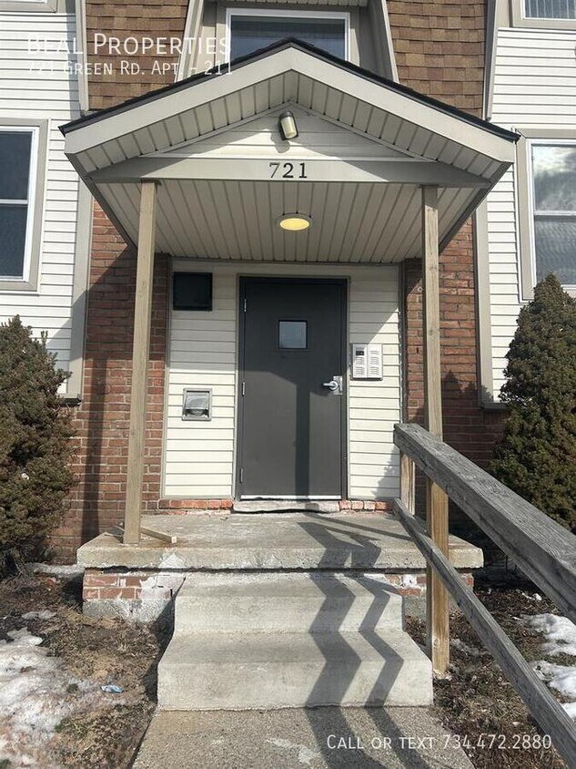 Photo - 721 Green Rd. Apt.-211