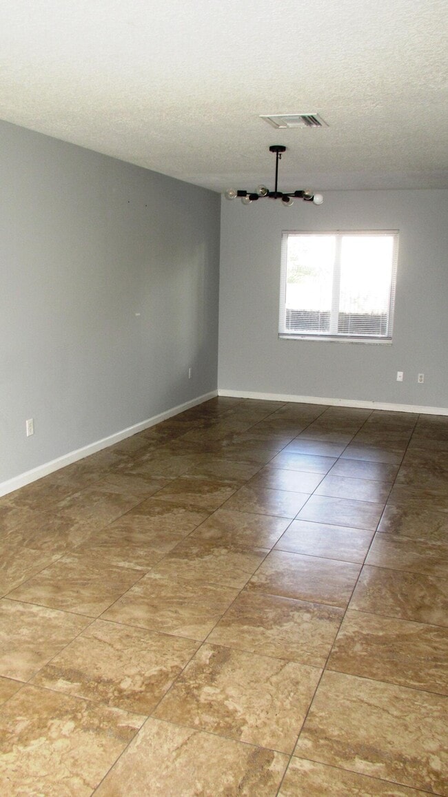 Building Photo - 13793 Yarmouth Dr