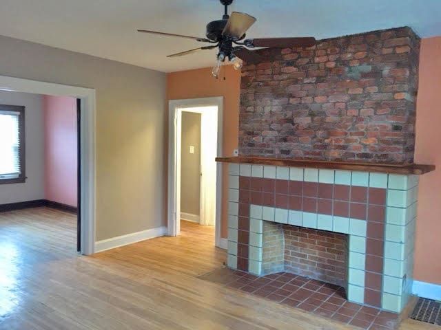 Building Photo - Dennison Ave 1356-1358 CR