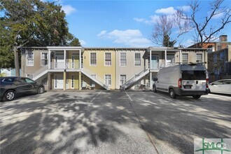 Building Photo - 702 Tattnall St