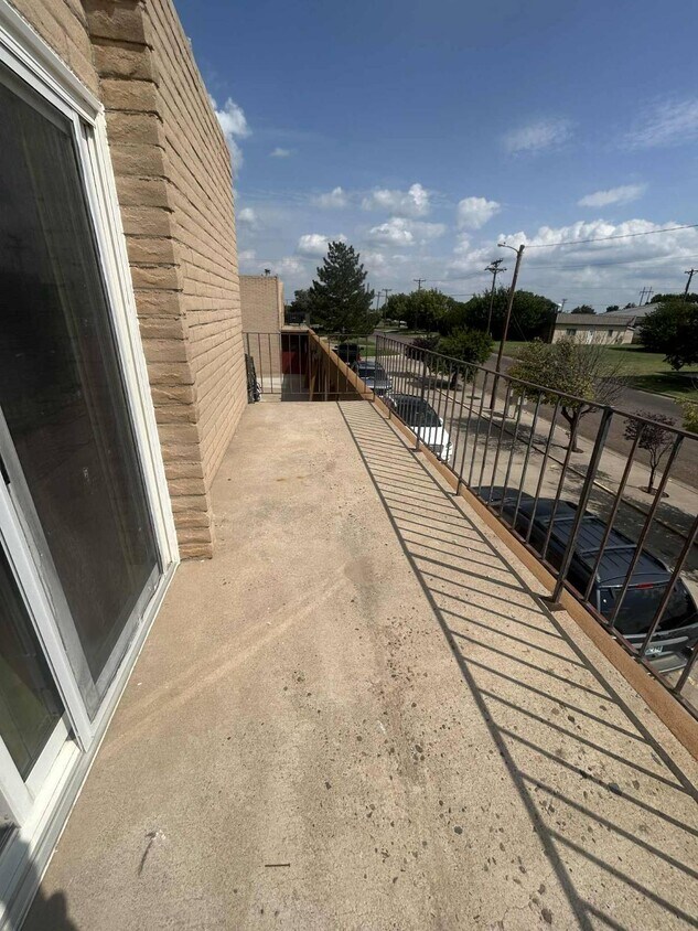 Foto principal - 500 NE 15th St