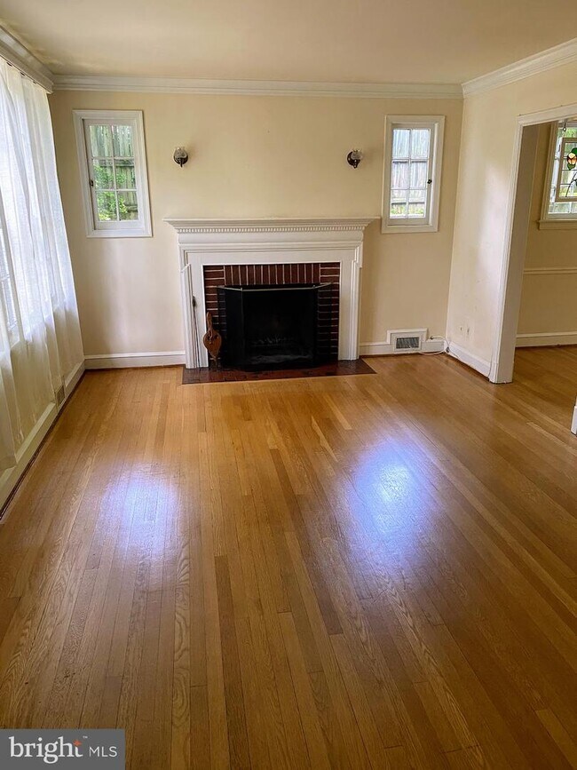 Foto del edificio - 4207 45th St NW