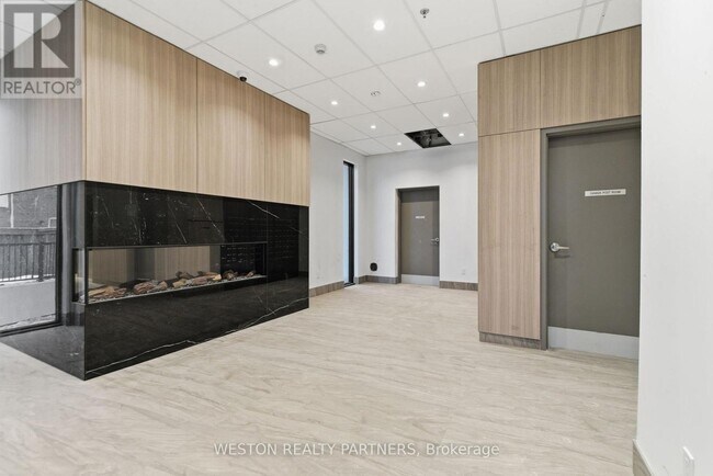 Building Photo - 4569 Kingston Rd