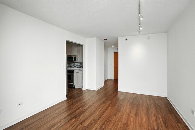 Foto del edificio - 498 N Kingsbury St