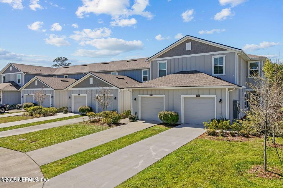 Foto principal - 943 Capitol Pkwy