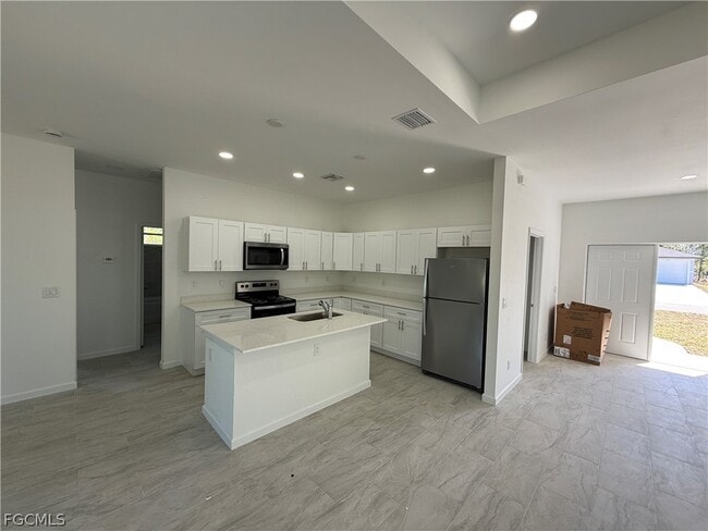 Foto del edificio - 1115 Cove St E