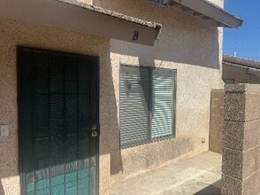 Building Photo - 8200 Laborough Dr