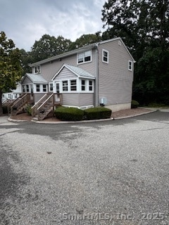 Building Photo - 81 E Pattagansett Rd