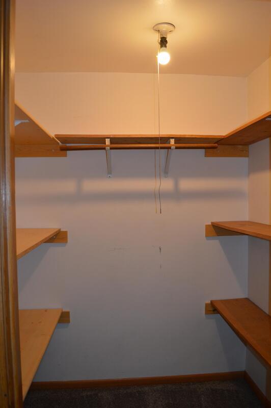 106 77th Way NE, Fridley, MN 55432 Condo for Rent in Fridley, MN