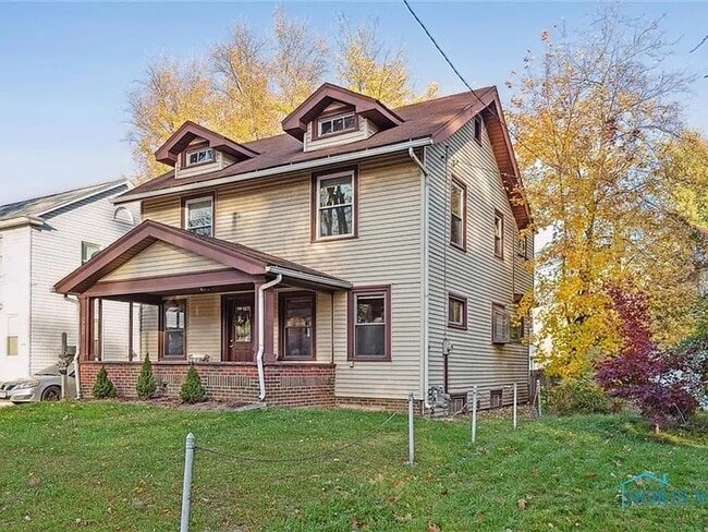 Building Photo - 4422 Overland Pkwy