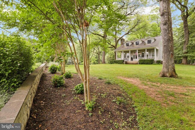 Building Photo - 10906 Sunset Hills Rd