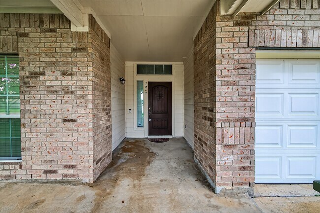 Foto del edificio - 7242 Autumn Bluff Ln