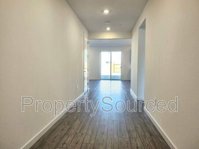Building Photo - 1787 Electra Wy
