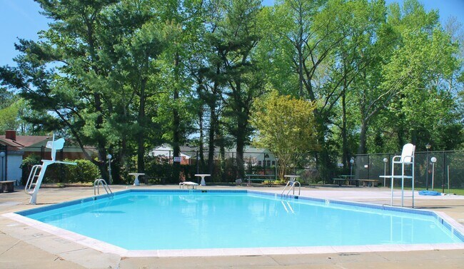 Foto del edificio - 1012 Antioch Cir
