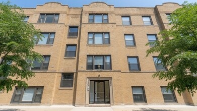 Building Photo - 4605 N Kimball Ave