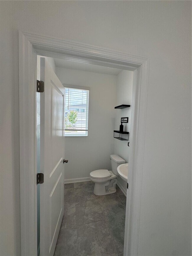 Foto del edificio - 297 Bogey Dr