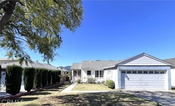 Building Photo - 3012 Los Olivos Ln