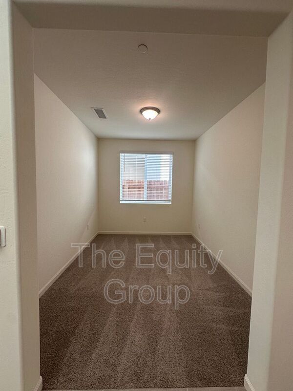 Foto del edificio - 6262 Ave 306