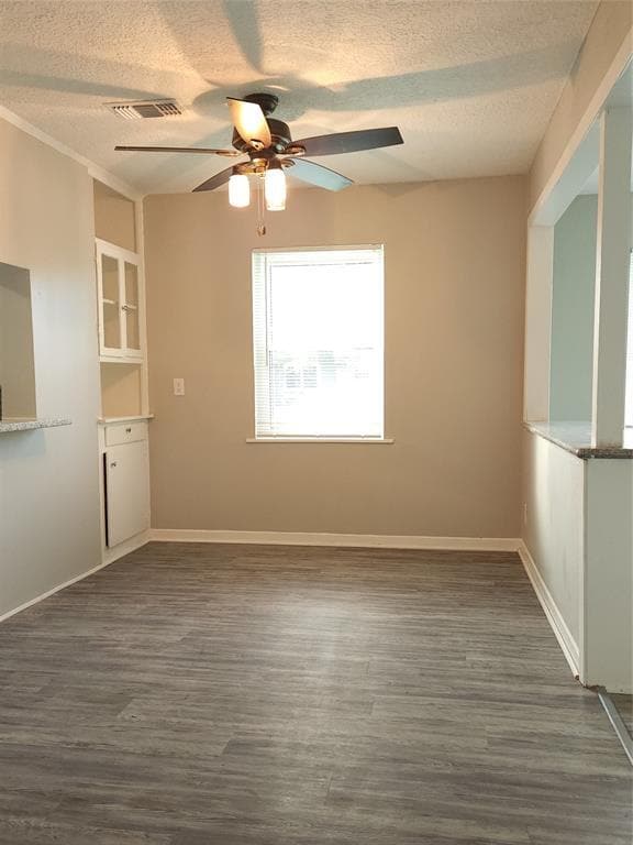 Building Photo - 402 S Blackwell St