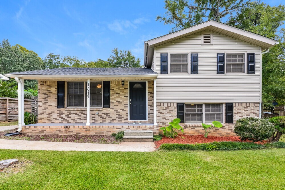 Primary Photo - 1617 Bobolink Ln NE