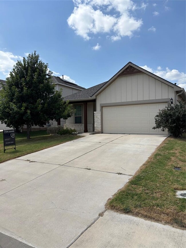 Building Photo - 1101 Cliffbrake Wy