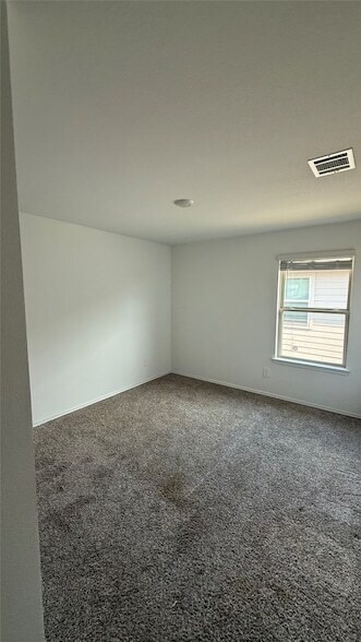 Foto del edificio - 16957 Rich Pines Dr