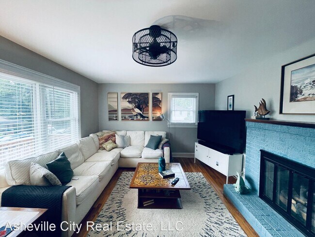 Building Photo - 3 br, 2 bath House - 223 Fayetteville Street