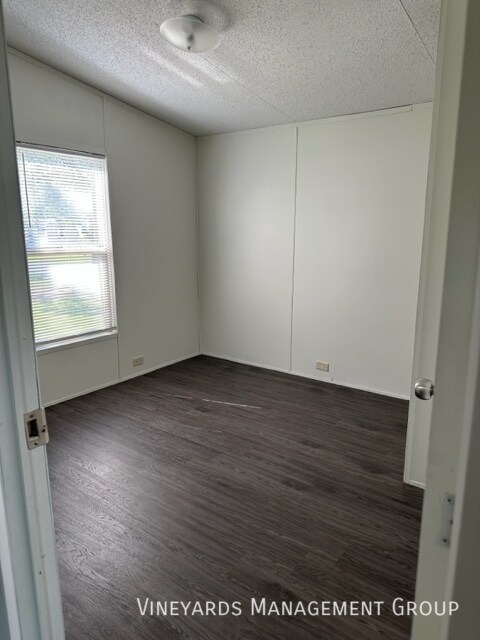 Building Photo - Home Available to Lease - Apply Today!