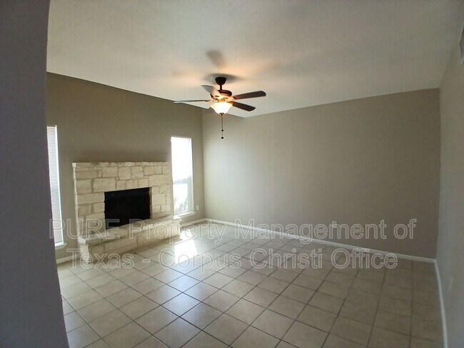 Building Photo - 5001 Middlecoff Cir