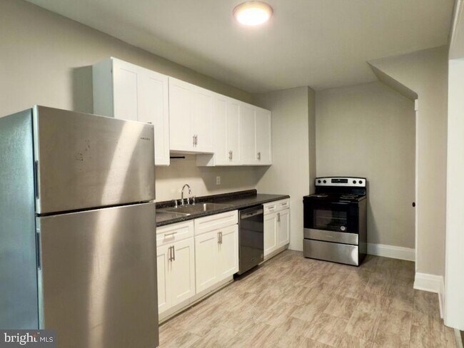 Foto del edificio - 122 Houston Ave