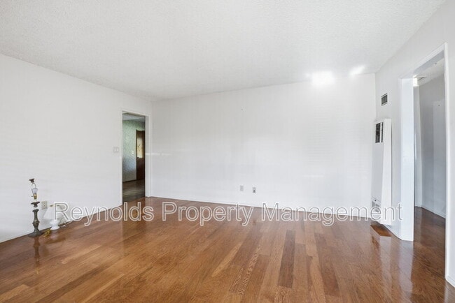 Building Photo - 9482 Pike Rd