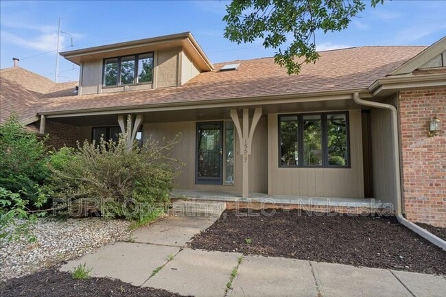 Building Photo - 15527 Mason Cir