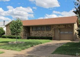 Building Photo - 3027 Abbott Ave