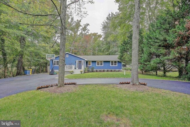 Building Photo - 3585 Loch Haven Dr