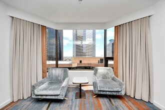 Building Photo - 1300 Lamar St