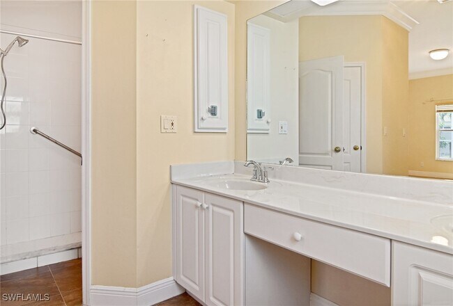 Foto del edificio - 805 SW 4th Pl