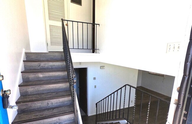 Building Photo - Fortney 4 plex