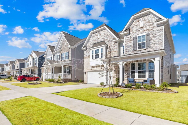 Building Photo - 104 Winterberry St