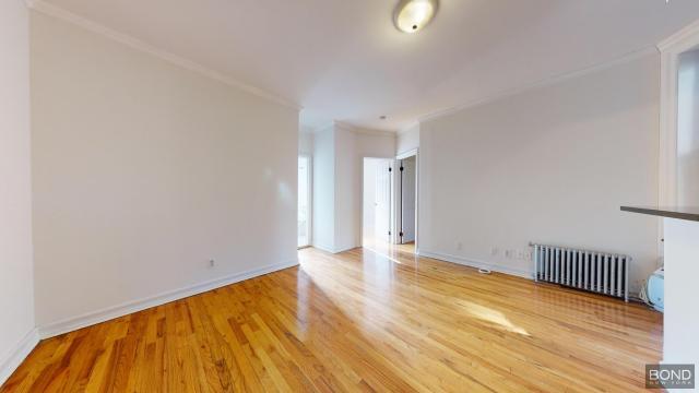 Building Photo - 2 bedroom in Manhattan NY 10014