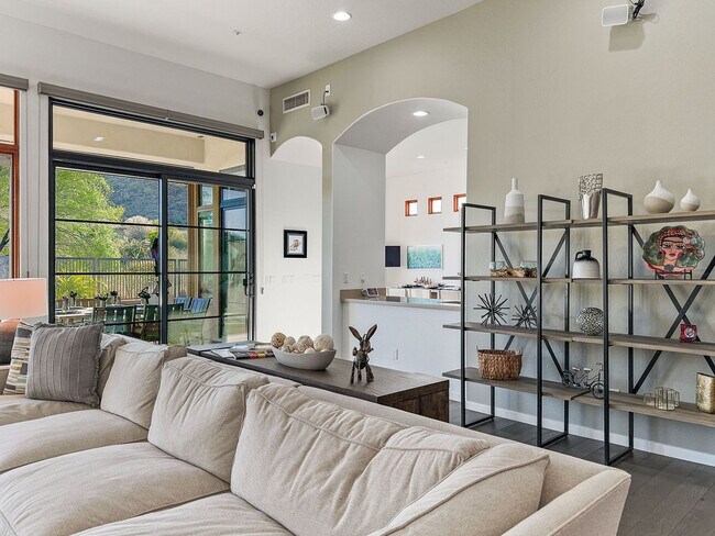 Foto del edificio - 14559 E Charter Oak Dr