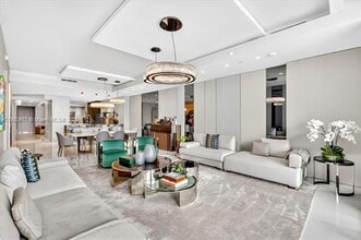 Building Photo - 17901 Collins Ave