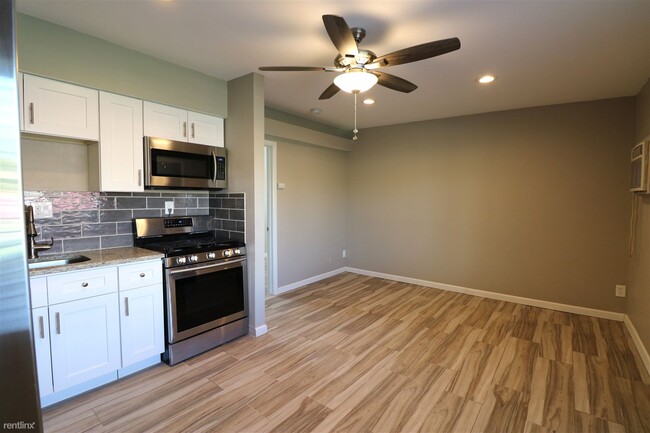 Foto del edificio - 5222 E Windsor Ave