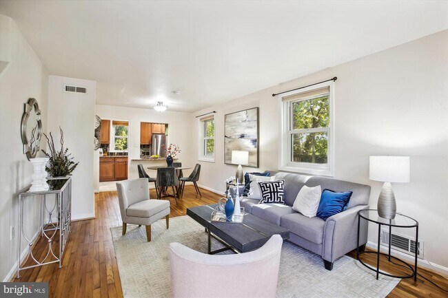 Foto del edificio - 127 Dale St