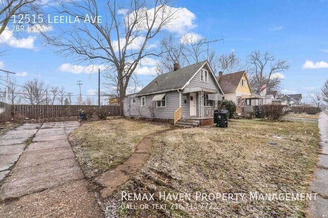 Foto del edificio - 12515 Leeila, Cleveland - Stunning 3 bed 1...