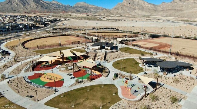 Building Photo - 1505 Little Penguin St