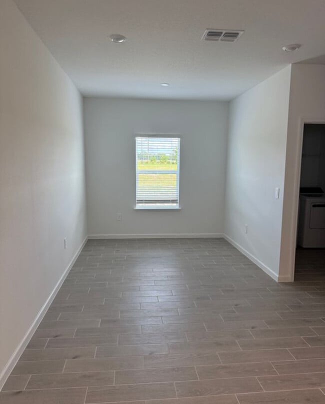 Building Photo - 6933 SW 89th Ln